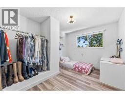 513 Oakridge Way Sw, Calgary, AB T2V1T5 Photo 24
