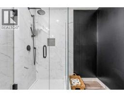513 Oakridge Way Sw, Calgary, AB T2V1T5 Photo 26