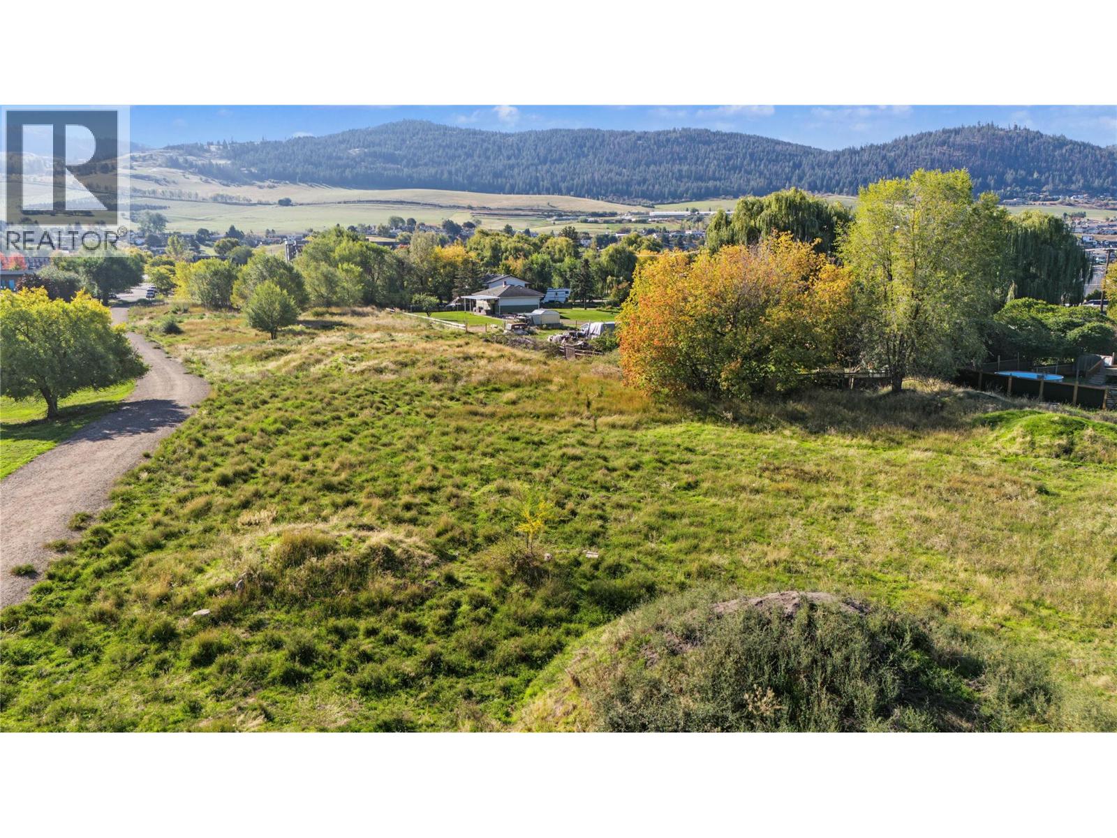  6999 Cummins Road, Vernon