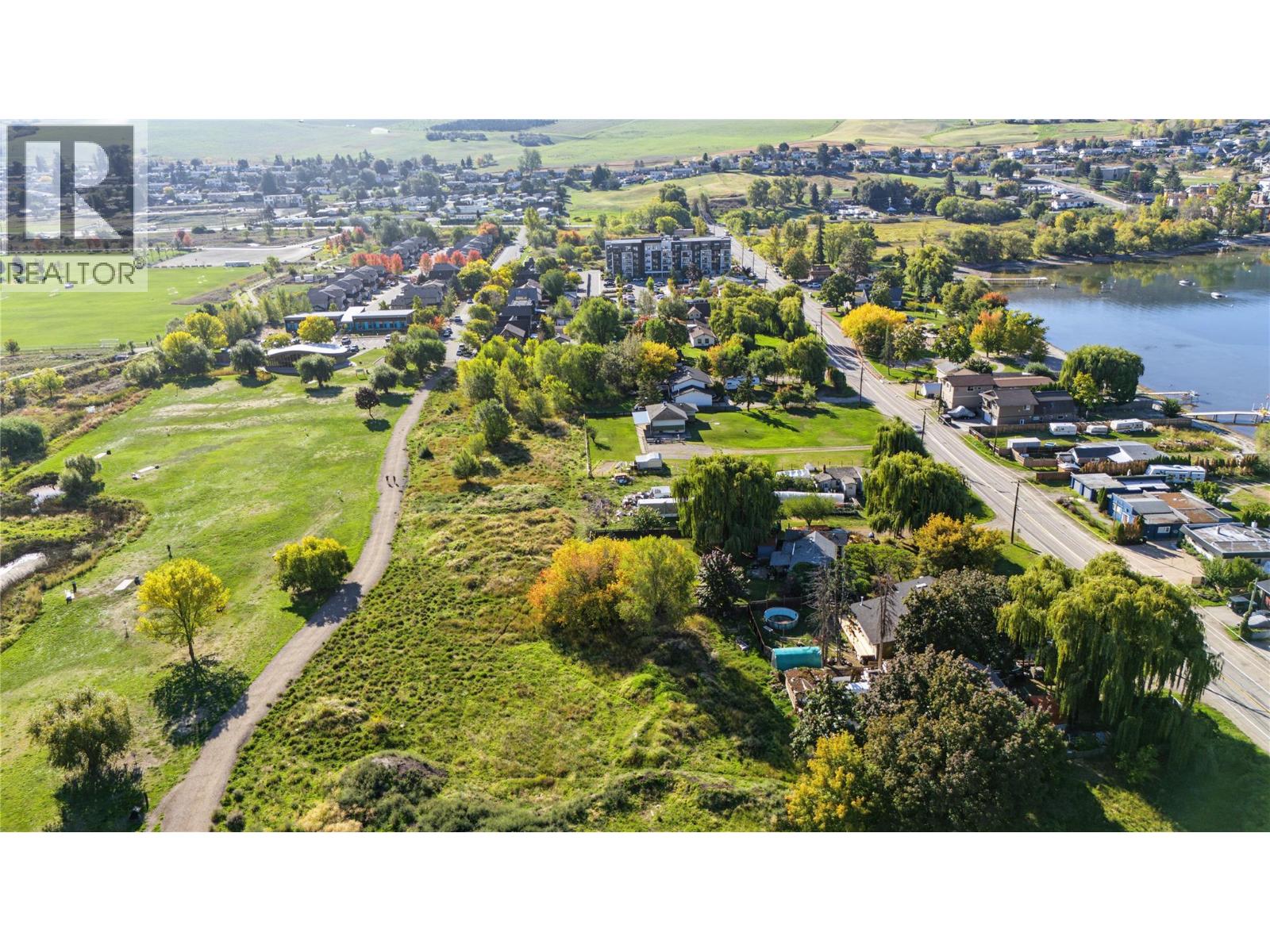  6999 Cummins Road, Vernon