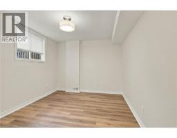 15 Dalrymple Drive, Waterdown, ON L8B0P6 Photo 34
