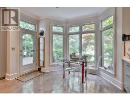 12 Shorncliffe Avenue, Toronto, ON M4V1T1 Photo 19
