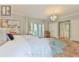 12 Shorncliffe Avenue, Toronto, ON M4V1T1 Photo 23