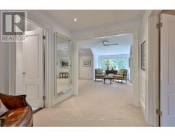 12 Shorncliffe Avenue, Toronto, ON M4V1T1 Photo 33
