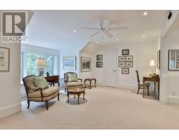 12 Shorncliffe Avenue, Toronto, ON M4V1T1 Photo 34