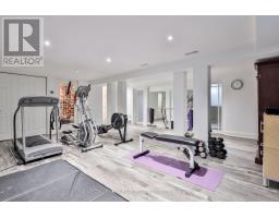 12 Shorncliffe Avenue, Toronto, ON M4V1T1 Photo 39