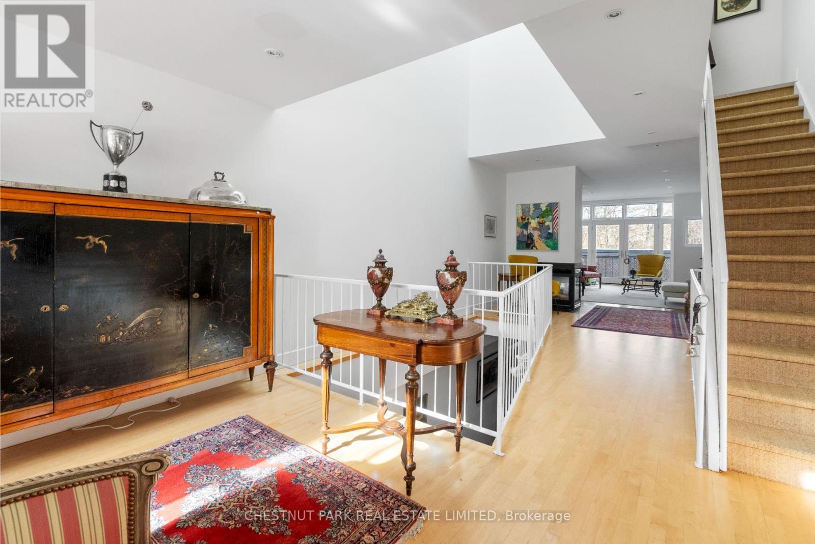 68 BELMONT STREET, Toronto (Annex) — photo 2