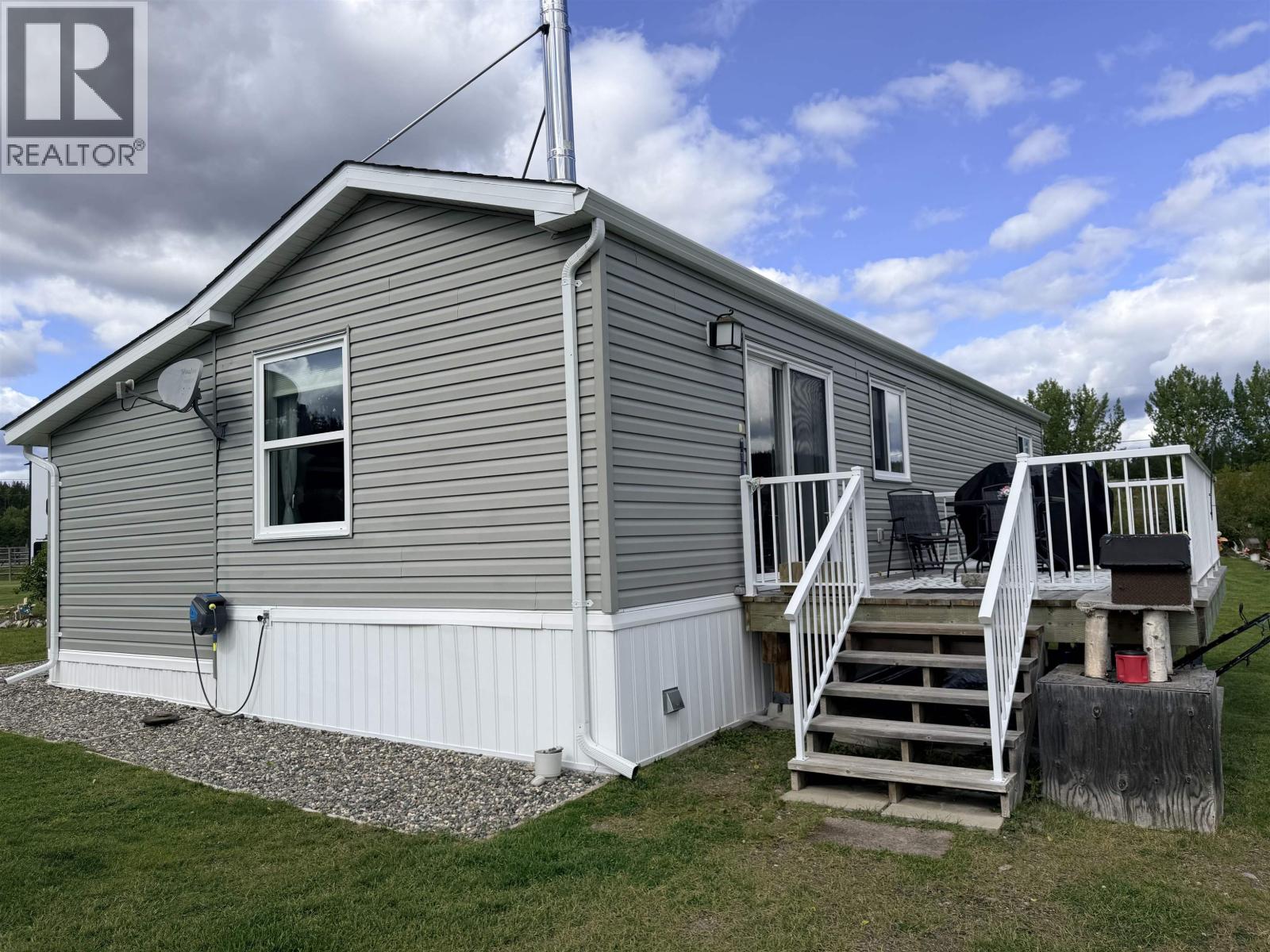 2741 ENTERPRISE Road, Williams Lake, British Columbia, V0K2G0, Williams Lake, British Columbia — photo 2 of 5