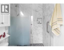 2092 Clover Drive, West Kelowna, BC V4T3A5 Photo 17