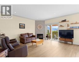 2092 Clover Drive, West Kelowna, BC V4T3A5 Photo 13