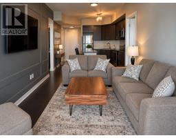 Laundry room - 810 - 560 North Service Road, Grimsby, ON L3M0G1 Photo 8
