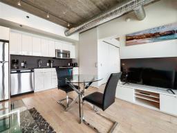 1201 311 Hargrave Street, Winnipeg, MB R3B0V8 Photo 9