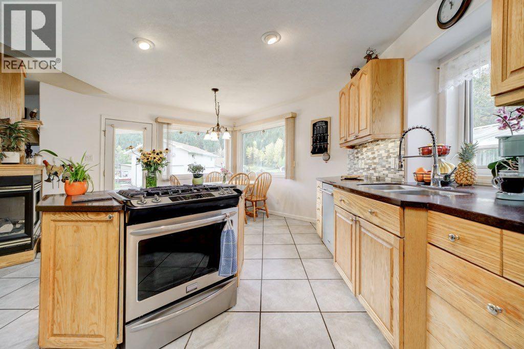6018 16 Avenue - Image 10