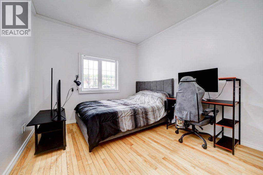 6018 16 Avenue - Image 19