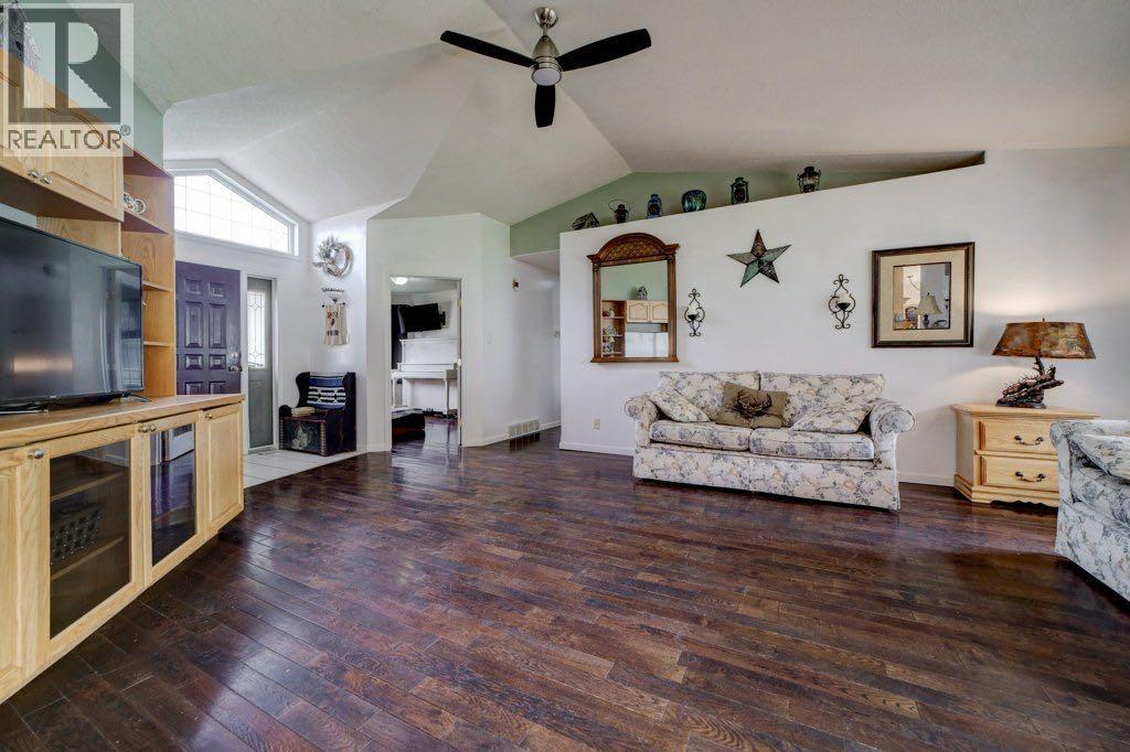 6018 16 Avenue - Image 6