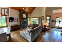 2577 Sandstone Circle, Invermere, BC V0A1K6 Photo 16