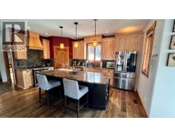 2577 Sandstone Circle, Invermere, BC V0A1K6 Photo 18
