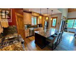 2577 Sandstone Circle, Invermere, BC V0A1K6 Photo 19