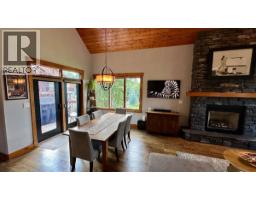 2577 Sandstone Circle, Invermere, BC V0A1K6 Photo 21