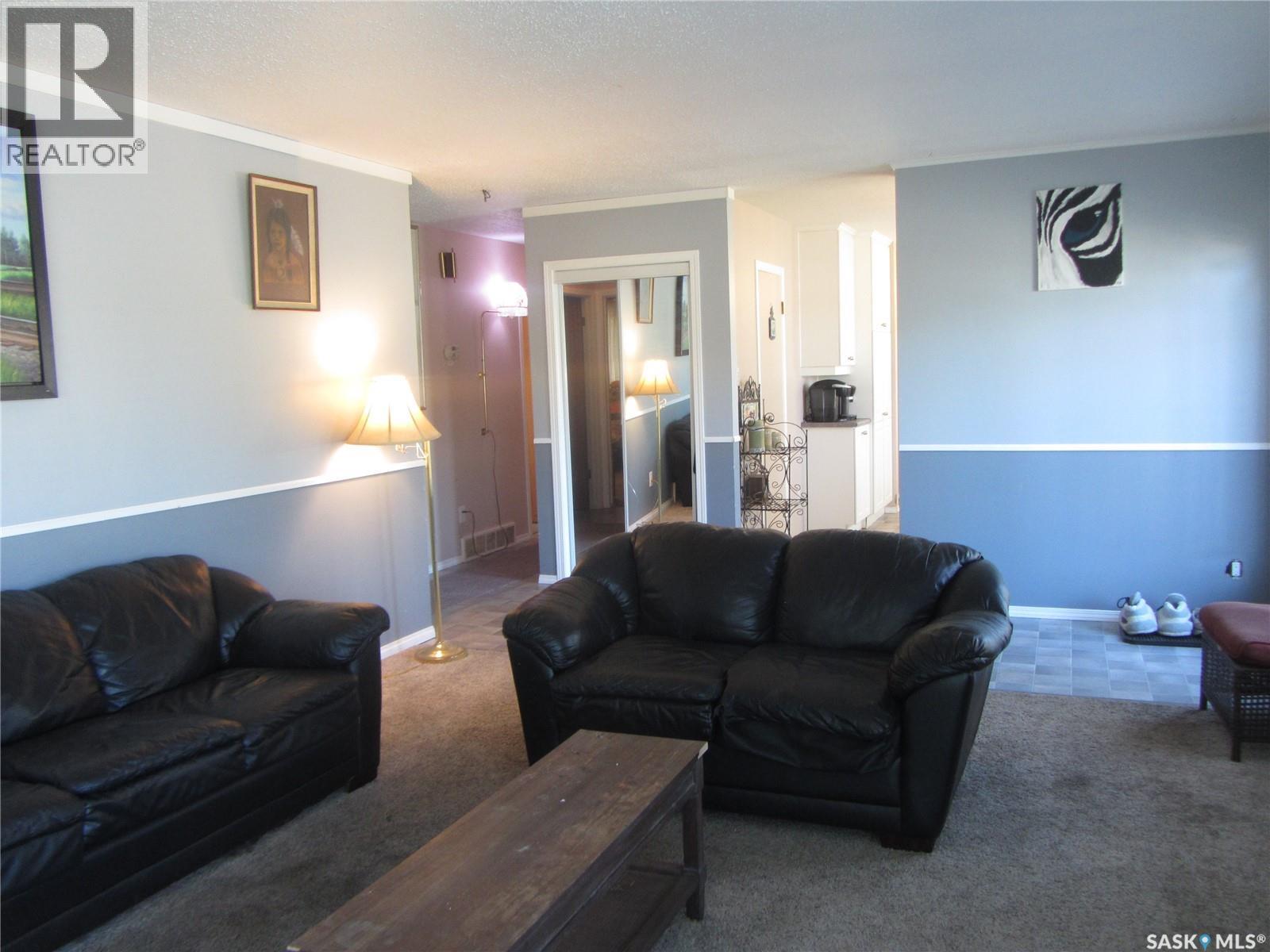 2400 McPherson AVENUE, Saskatoon — photo 3