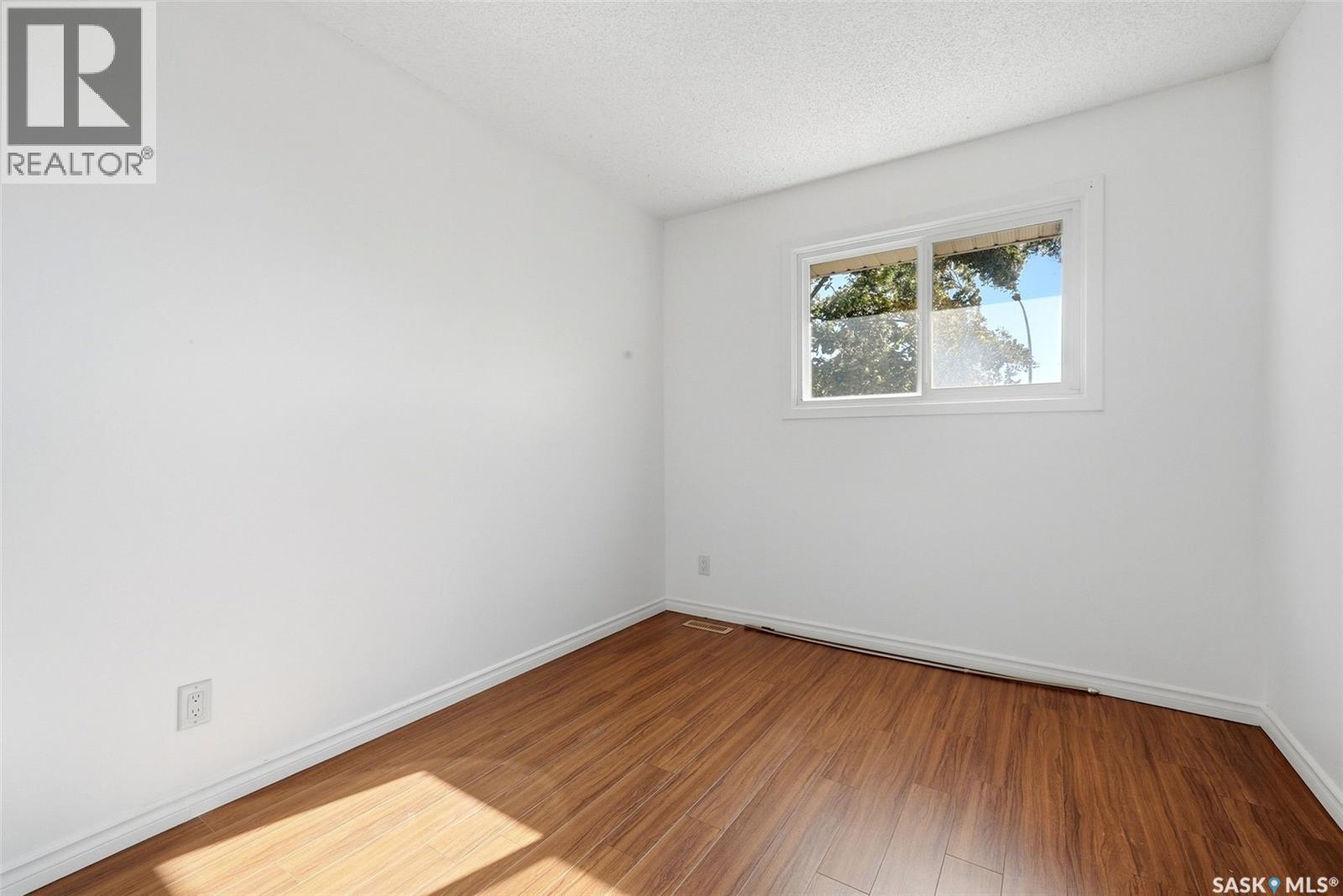 3804 Castle ROAD, Regina — photo 16