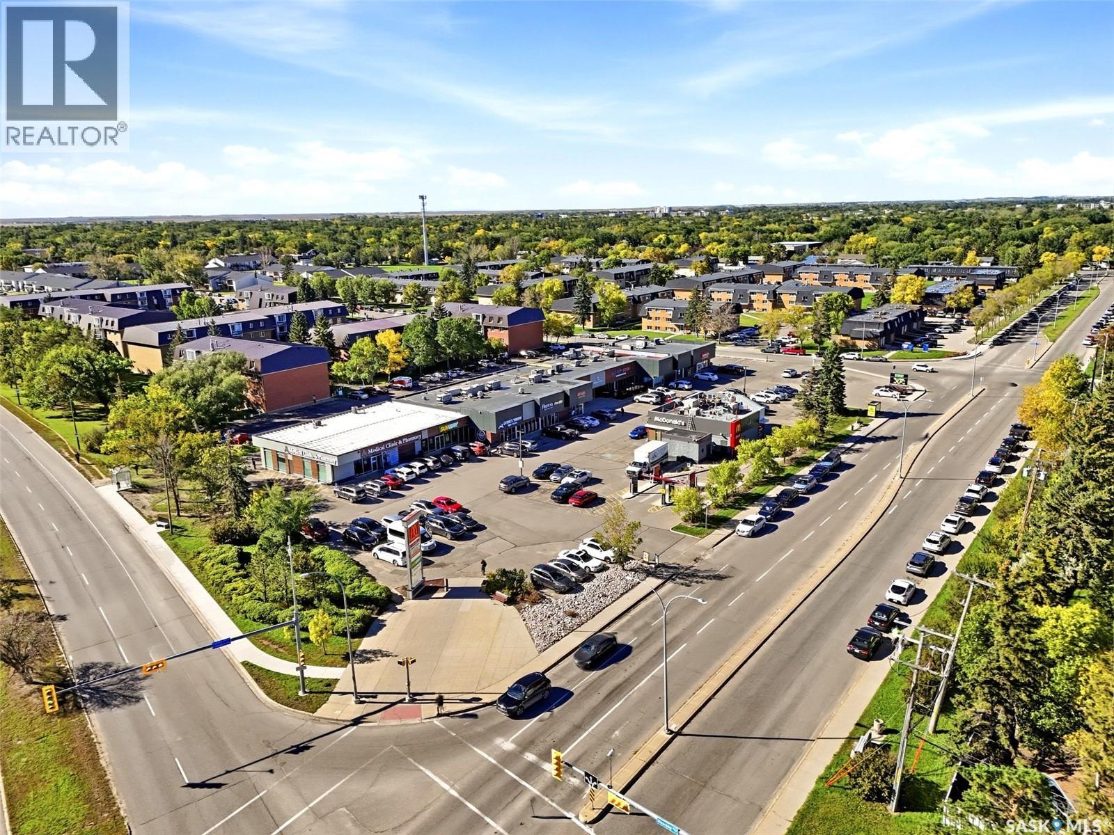 3804 Castle ROAD, Regina — photo 32