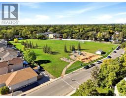 3804 Castle Road, Regina, SK S4S6M7 Photo 33