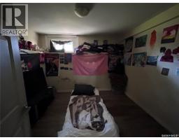 Laundry room - 804 F Avenue N, Saskatoon, SK S7L1W5 Photo 12