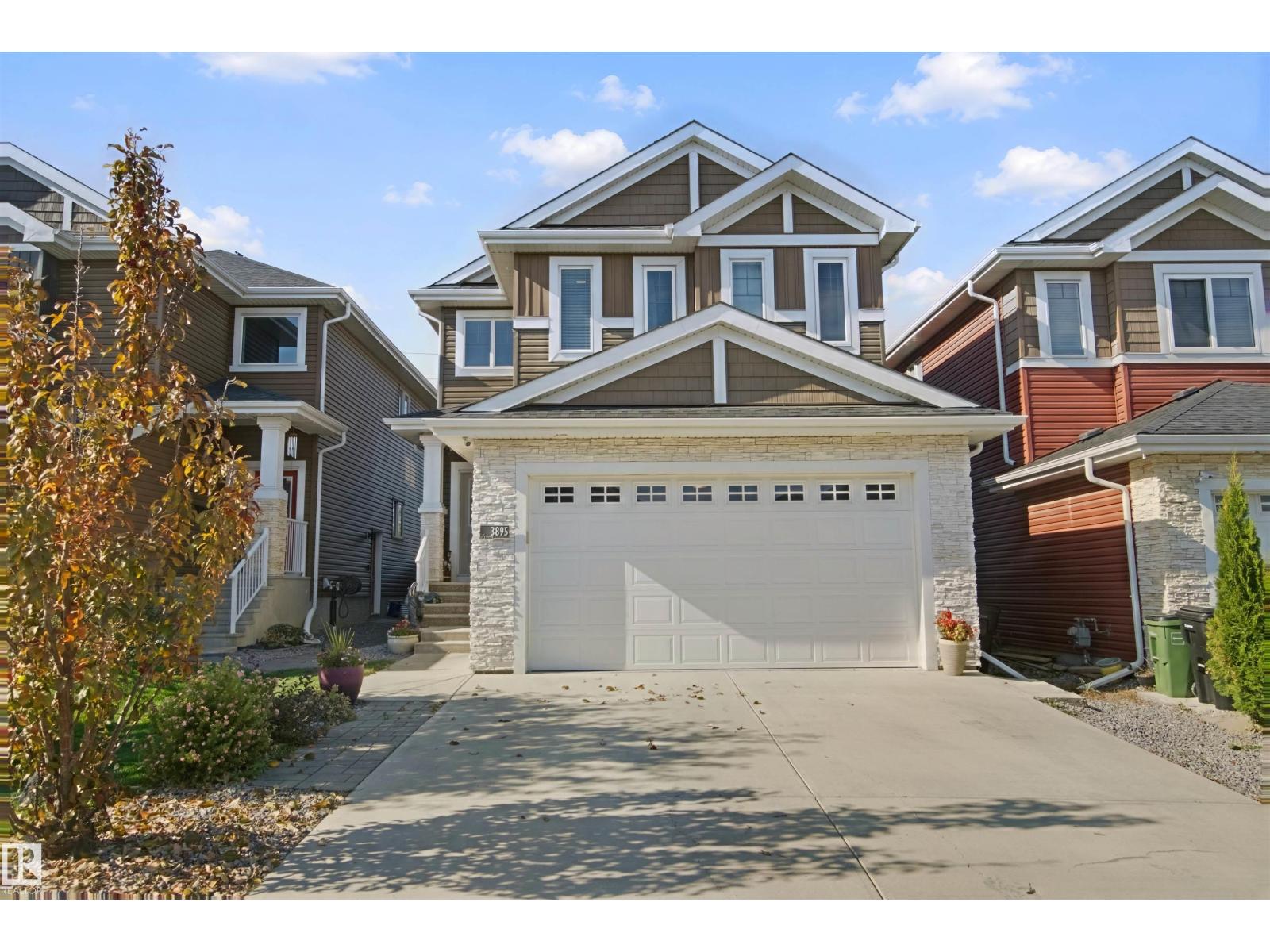 3895 ROBINS CR NW, Edmonton, Alberta, T5S0M8