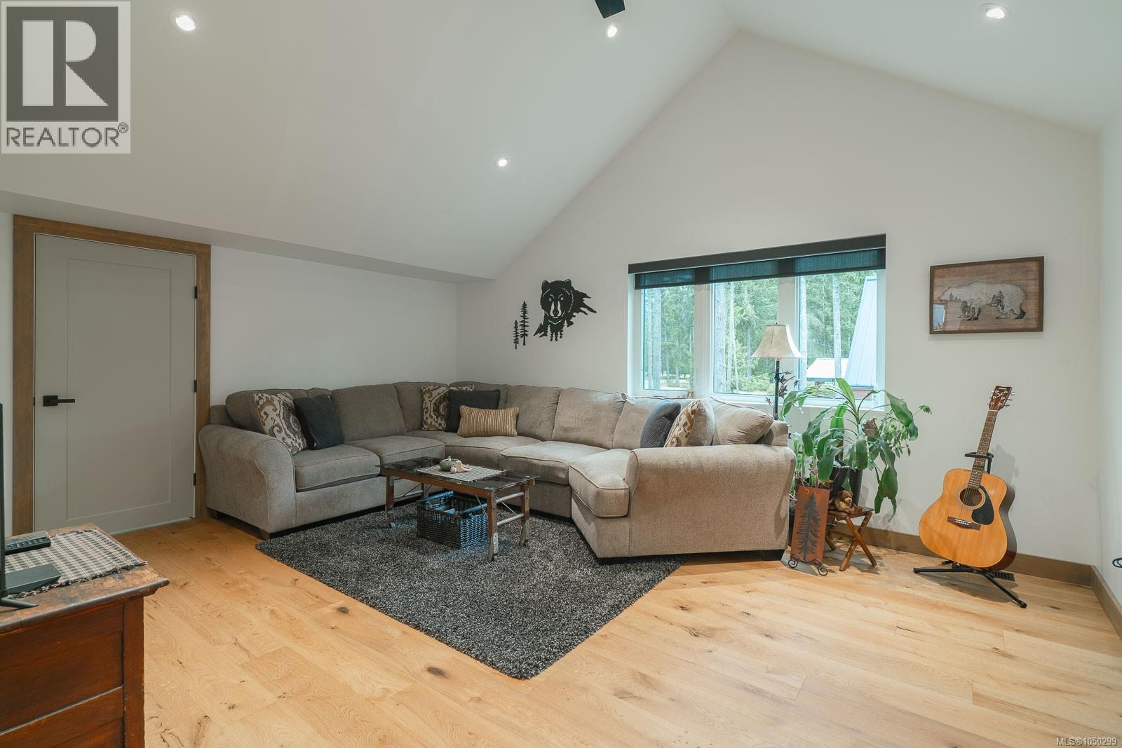 5625 Willow Rd - Image 25