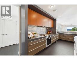 4pc Bathroom - 2312 Juniper Road Nw, Calgary, AB T2N3V2 Photo 11