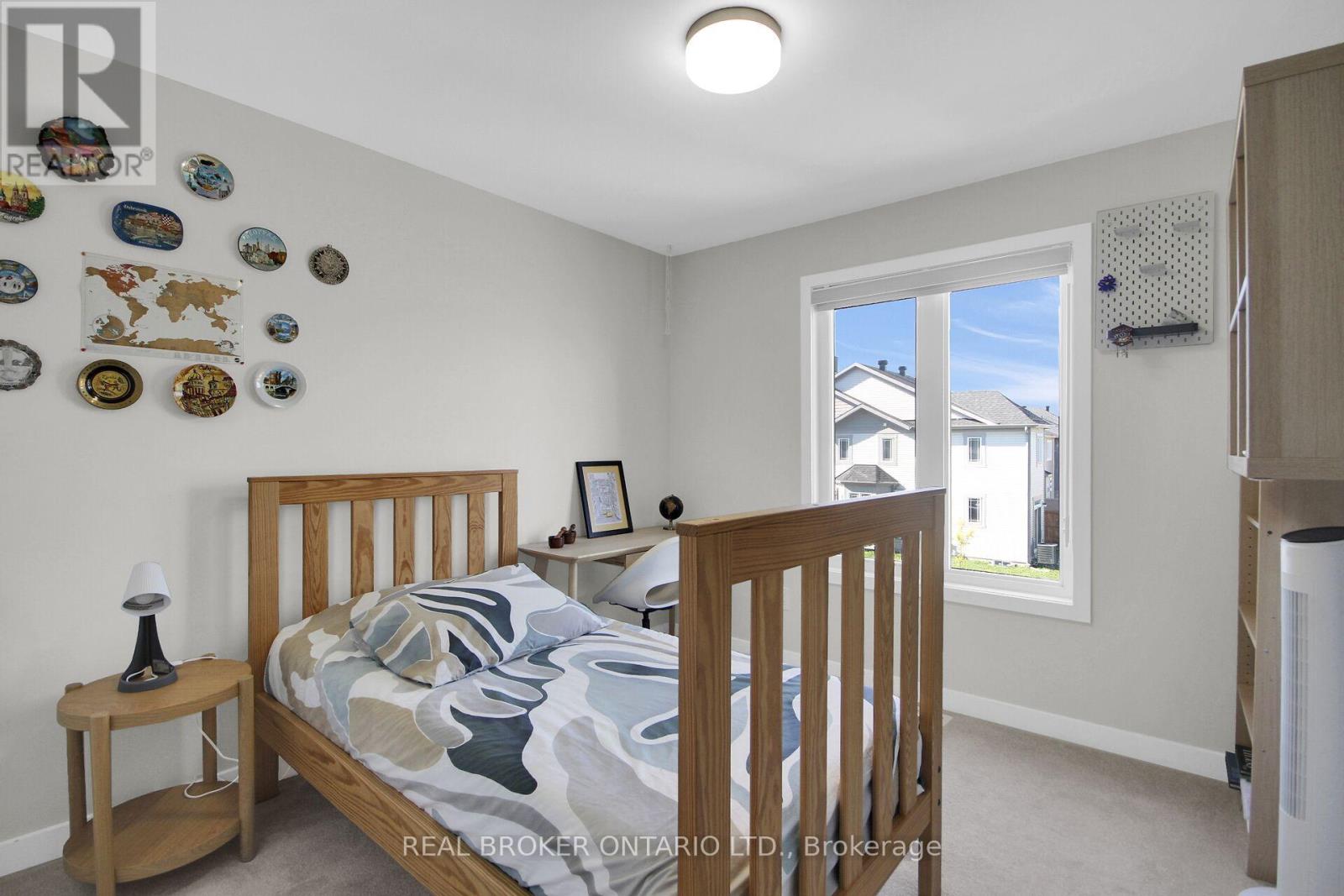 352 FINIAL WAY - Image 21