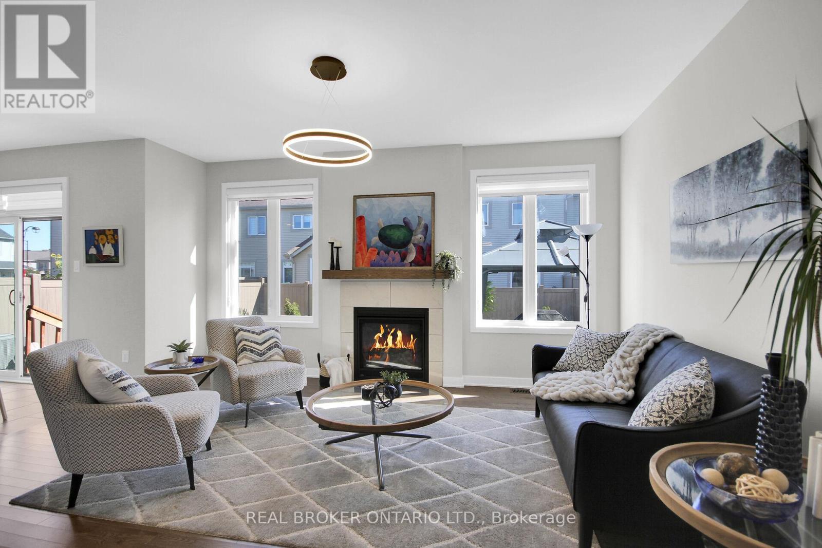352 FINIAL WAY, Ottawa — photo 7