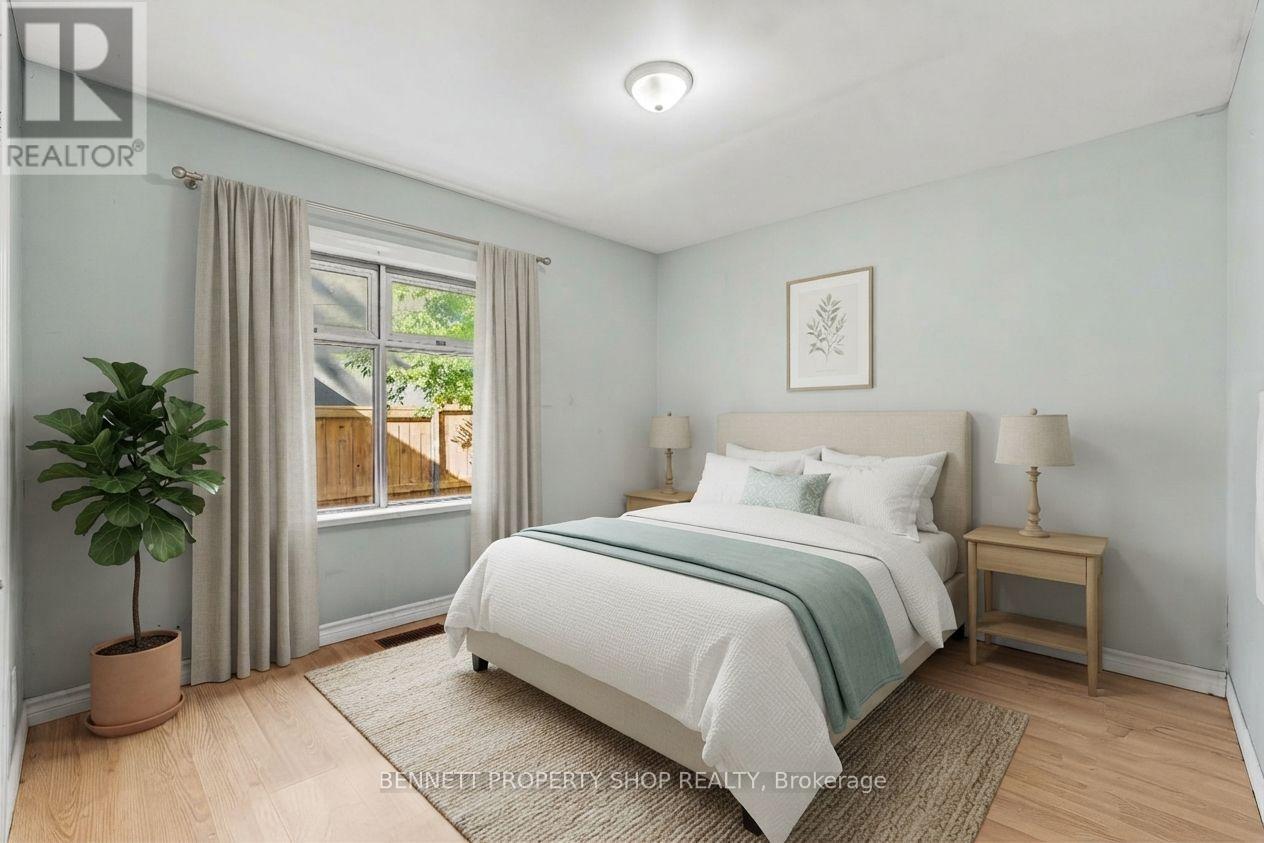 367 SUNNYSIDE AVENUE - 11
