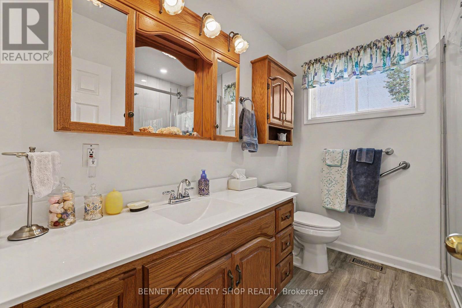 1817 GILBERT AVENUE - 10