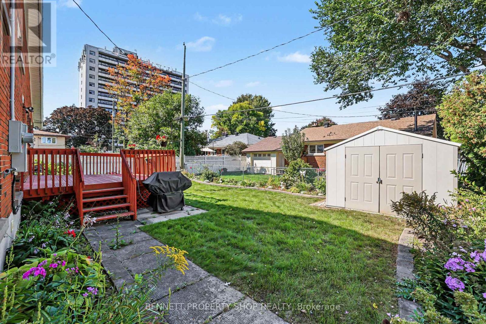 1817 GILBERT AVENUE - 17