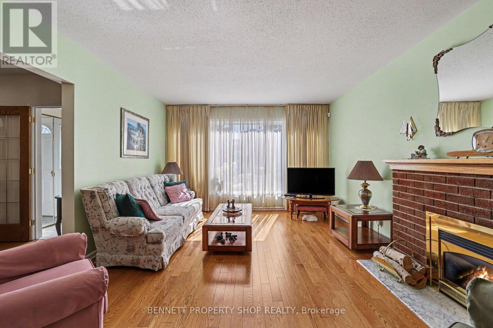 1817 GILBERT AVENUE - 3