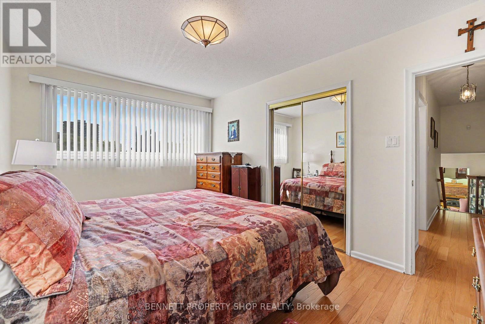 1817 GILBERT AVENUE - 9