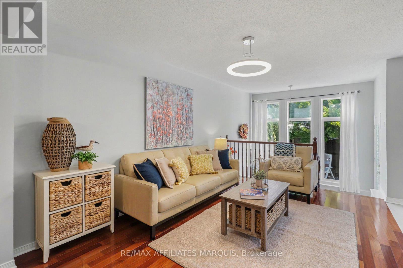 160 DEERCROFT AVENUE, Ottawa — photo 11