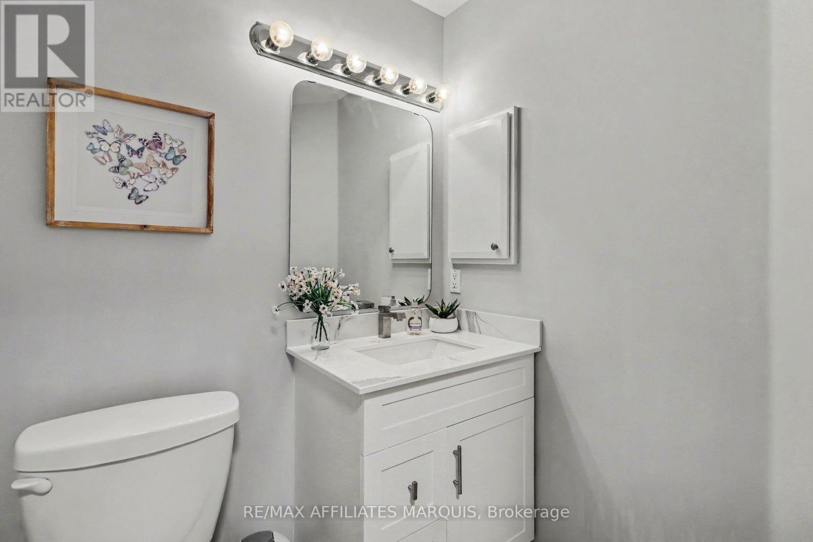 160 DEERCROFT AVENUE - Image 23