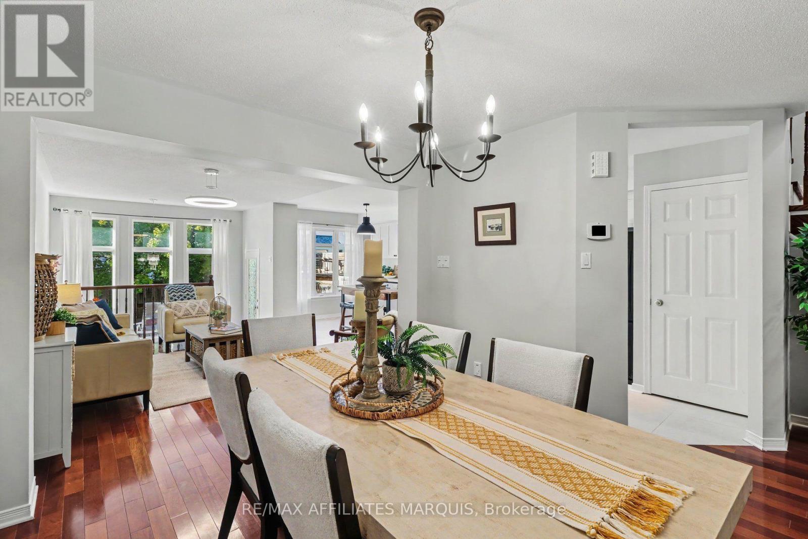 160 DEERCROFT AVENUE, Ottawa — photo 9