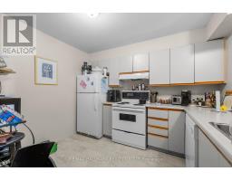 A - 1035 Cummings Avenue, Ottawa, ON K1J9K5 Photo 9