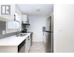 Bathroom - 1 - 252 Bertie Street, Fort Erie, ON L2A1Z6 Photo 7