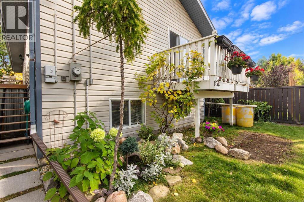 Listing photo – 5851 58 Avenue, Red Deer