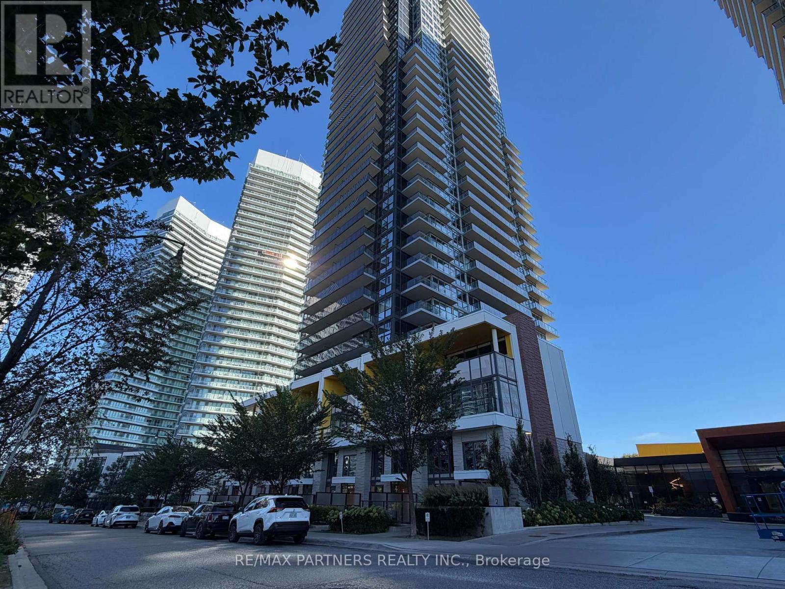 505 - 95 MCMAHON DRIVE, Toronto (Bayview Village)