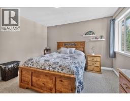 939 Fraser Avenue, 100 Mile House, BC V0K2E0 Photo 28