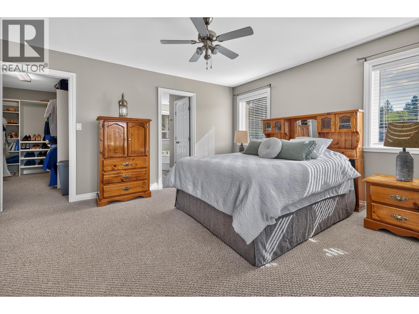 939 FRASER AVENUE - 24