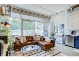 204 - 747 Queen Street E, Toronto, ON M4M1H3 Photo 10