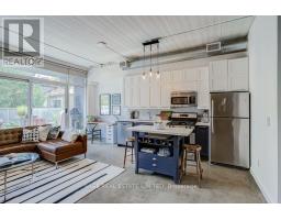 204 - 747 Queen Street E, Toronto, ON M4M1H3 Photo 13