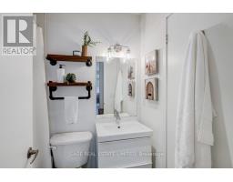 204 - 747 Queen Street E, Toronto, ON M4M1H3 Photo 21